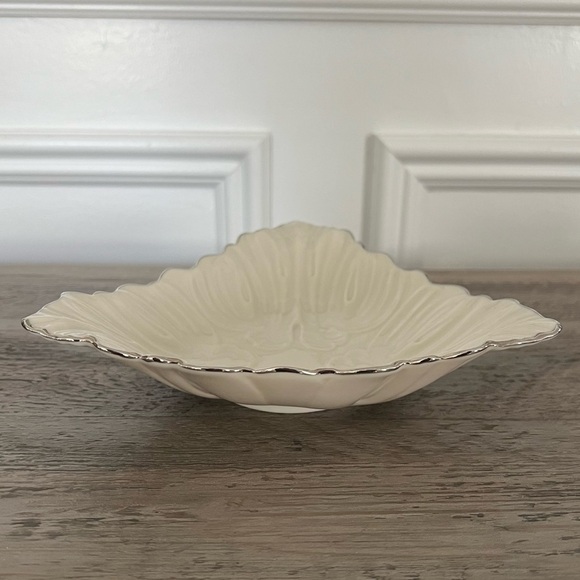 Vtg Lenox Special Edition Triangle Leaf Shape Candy Dish “Rare Silver Trimming” - Picture 5 of 13